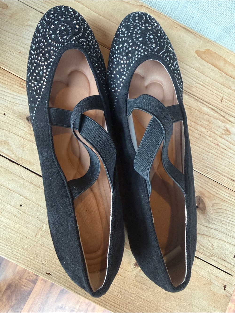 Black Crystal Ballet Flats with Elastic Strap